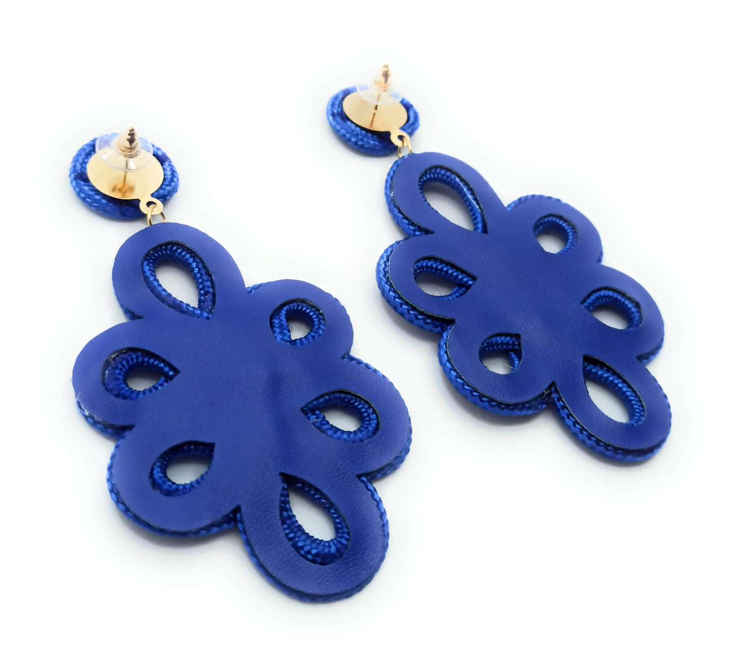 Pendientes largos y ligeros de flamenca · Azul