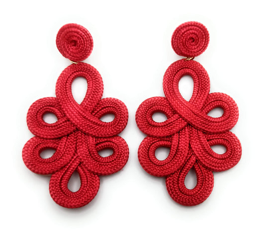 Pendientes Largos de Fiesta y Flamenca – Ligereza y Estilo Andaluz · Rojo Intenso