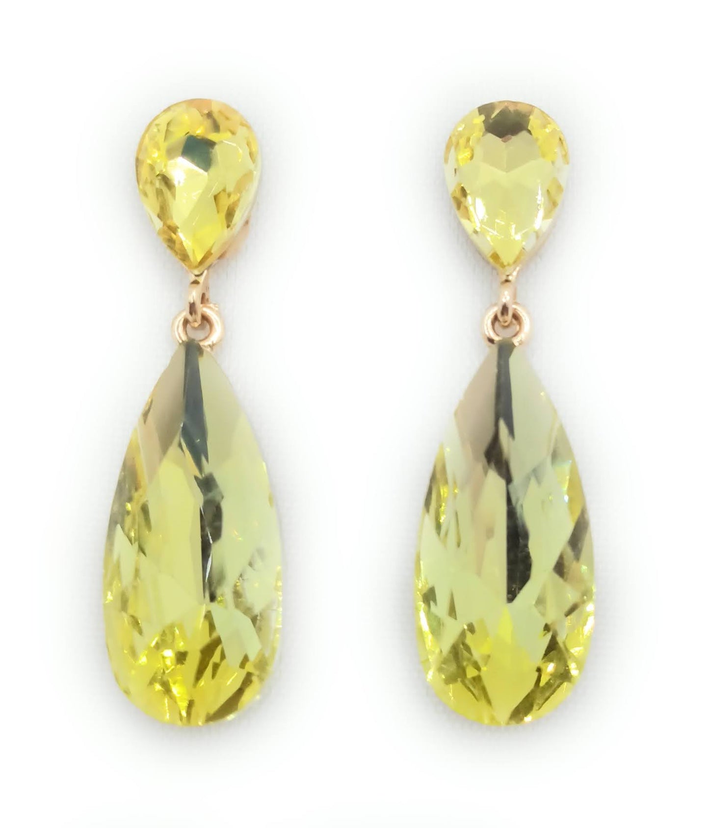Pendientes Largos de Fiesta con Cristados – Elegancia y Brillo · Amarillo