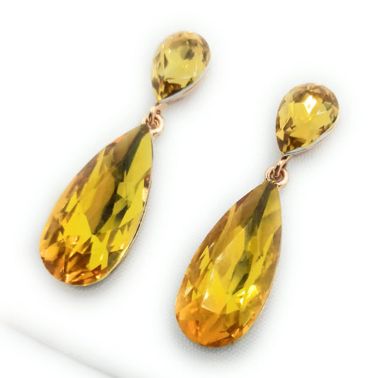 Pendientes Largos de Fiesta con Cristales Facetados – Elegancia y Brillo · Mostaza