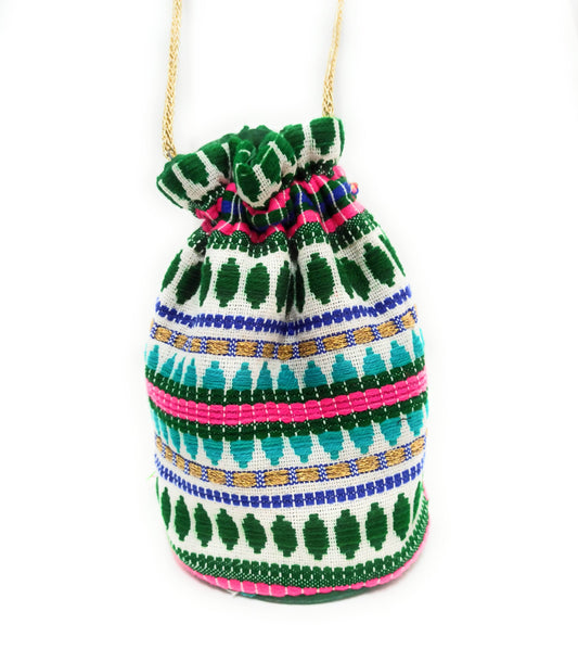 Saco Bolso De Mano de Fiesta · Artesanía bordada Verde Multicolor (últimas unidades!)