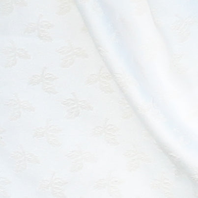 Chal Estola Jacquard Blanco Roto Reversible – Exclusividad y Elegancia (50x150cm) · Blanco Roto