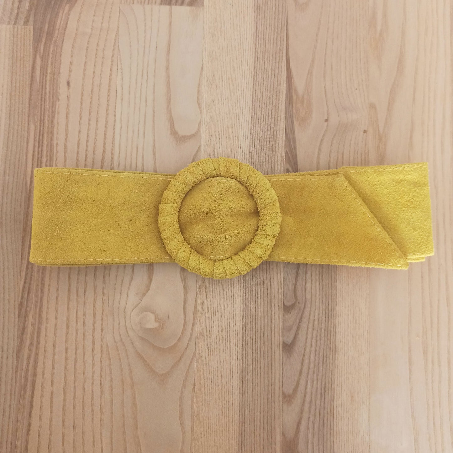 Cinturón de Ante Ajustable, Talla única de S a XL · Mostaza (última unidad!)