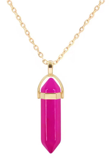 Péndulo Hexagonal de Piedra Semipreciosa Natural con Collar Corto Dorado · Jade Fucsia (últimas unidades!)