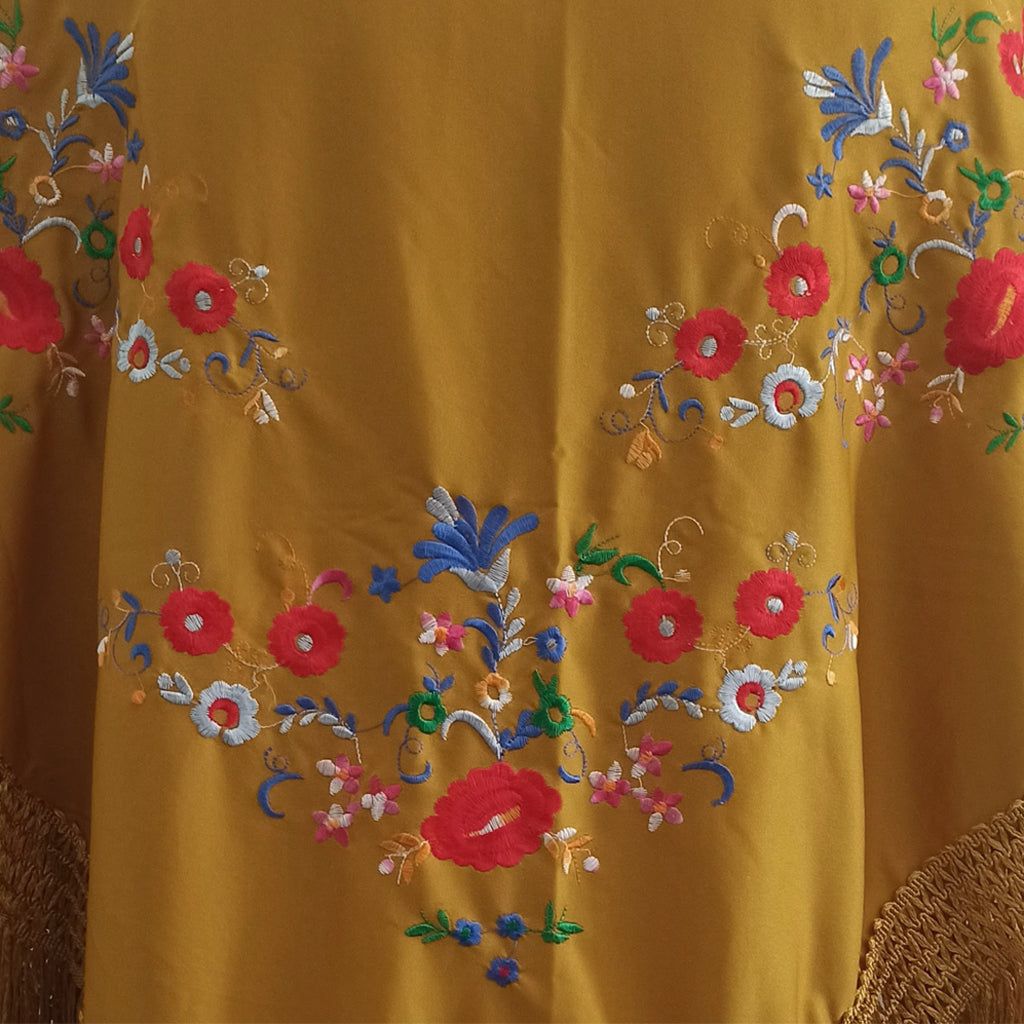 Mantón Flamenco Grande · Mostaza Bordado Multi (175 x 85cm) últimas unidades!
