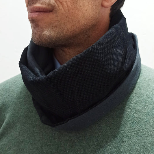 Bufanda Infinita Cuello Hombre · Negro Puntitos, Revés Gris