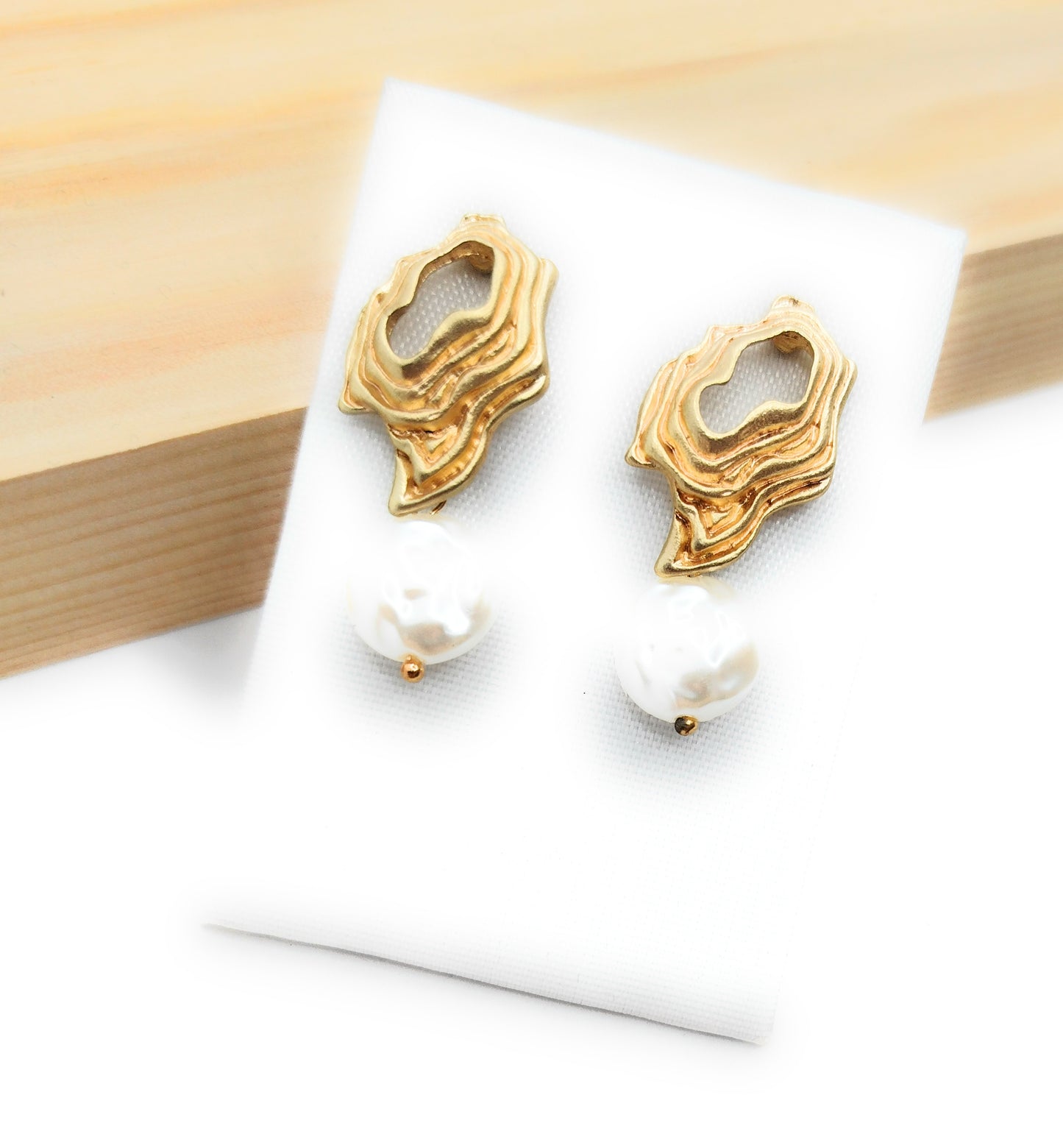 Pendientes dorados · Oro Rosa Mate Perla