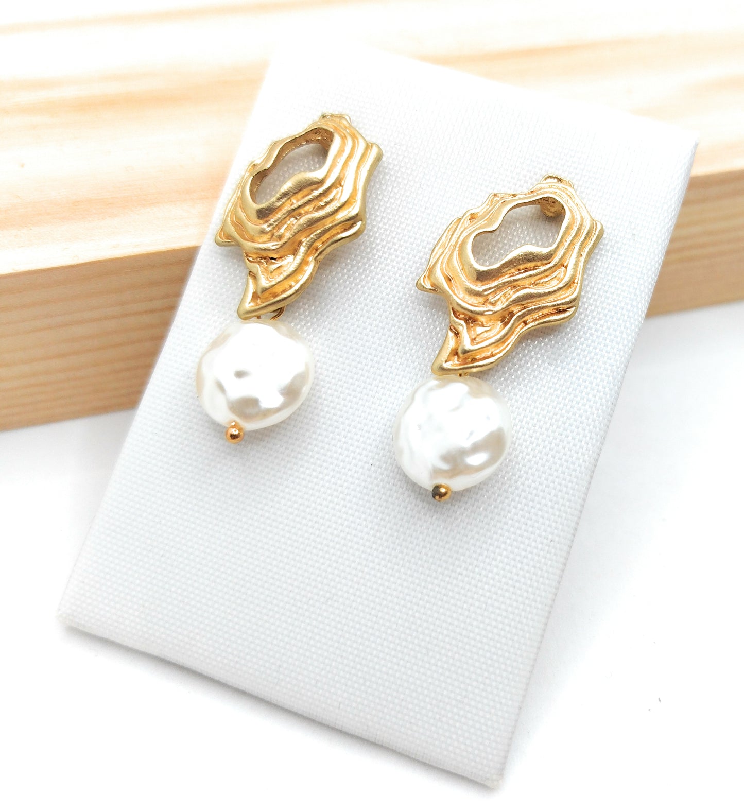 Pendientes dorados · Oro Rosa Mate Perla