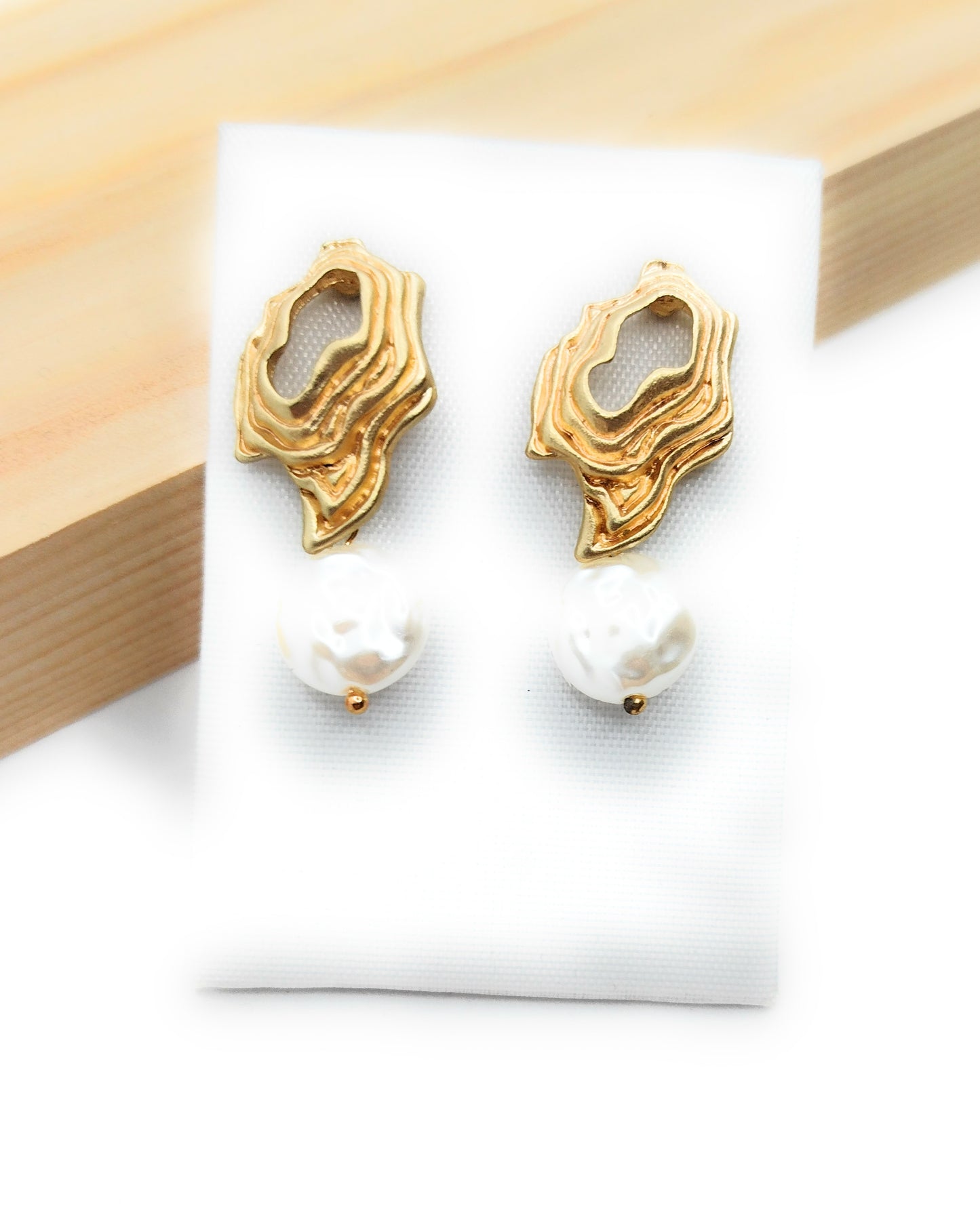Pendientes dorados · Oro Rosa Mate Perla
