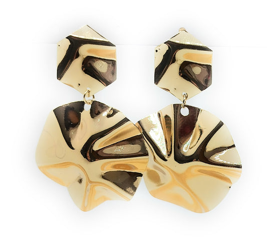 Pendientes dorados largos · Oro Brillo