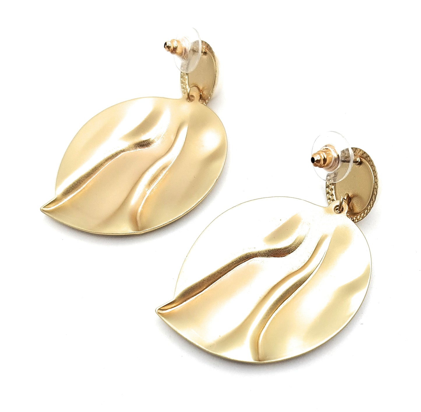 Pendientes dorados largos · Perla Hoja Oro Mate