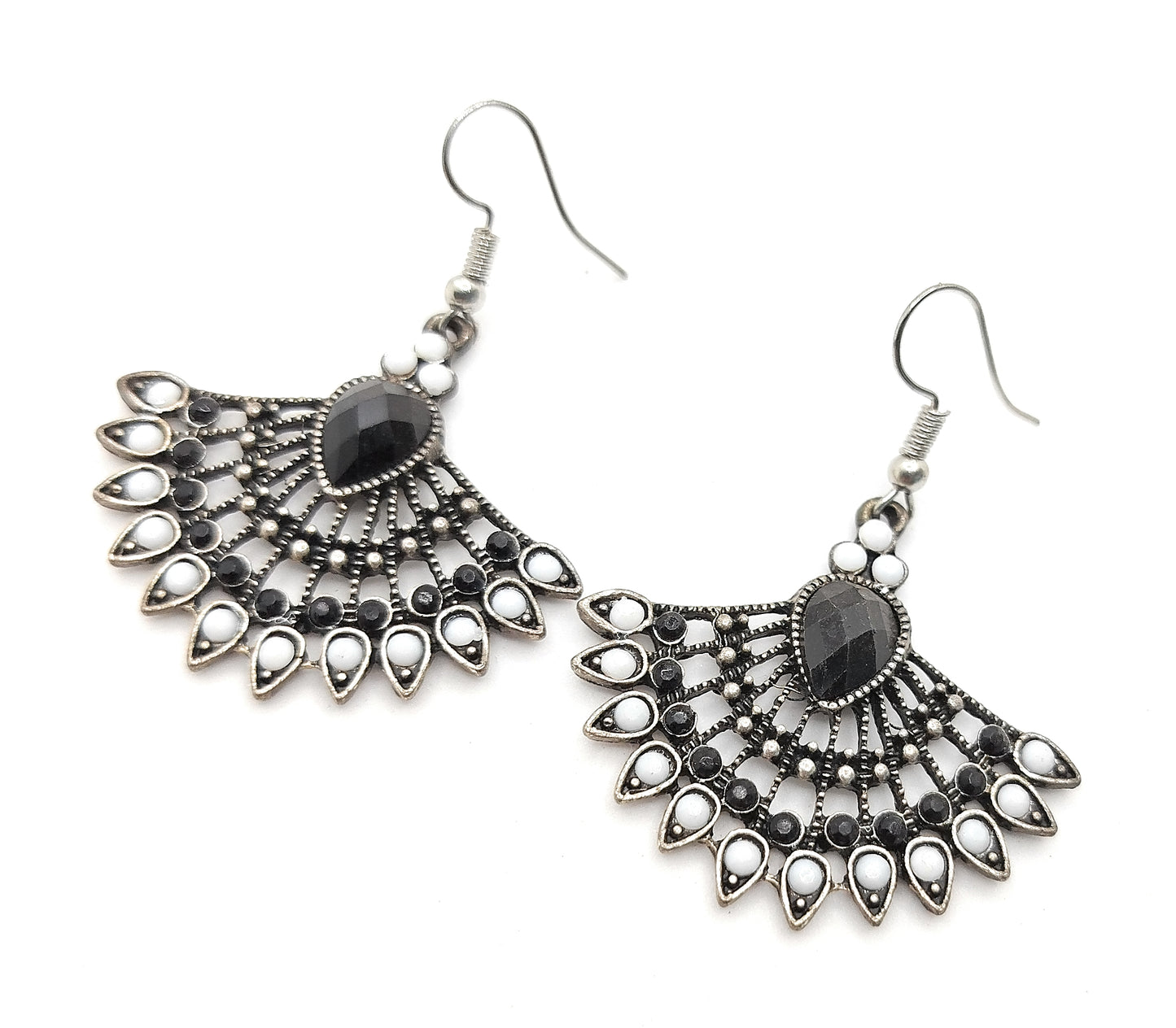 Pendientes Largos · Abanico Plata Cristales Blanco Negro