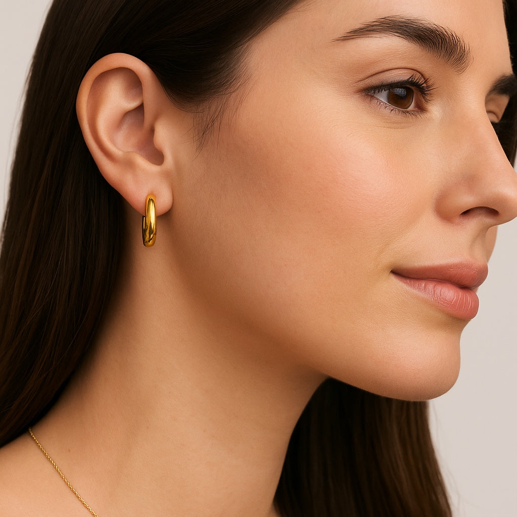 Pendientes Aro Dorados Pequeños Acabado en Oro · Talla S (Ø 1,5 cm)