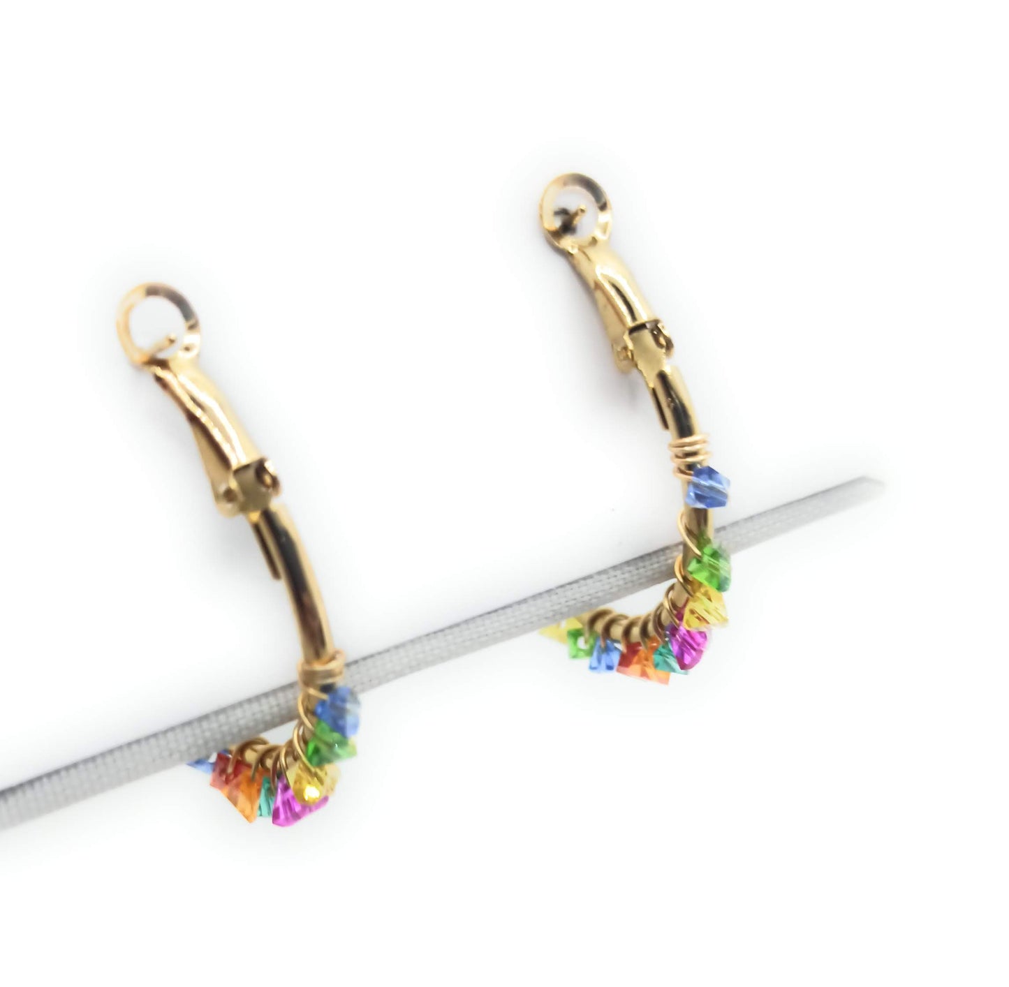 Pendientes Aros Dorados · Cristales Tutti Frutti