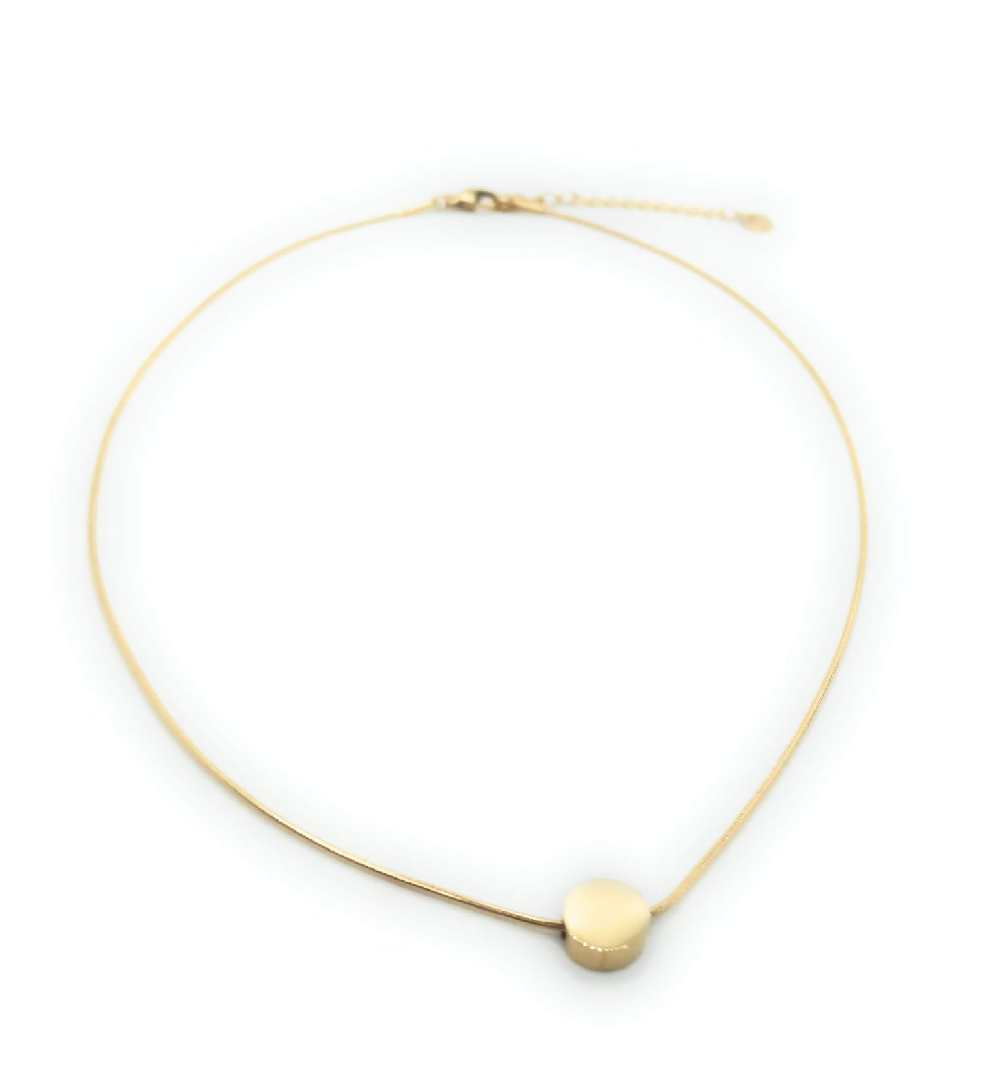 Collar Corto Dorado · Círculo
