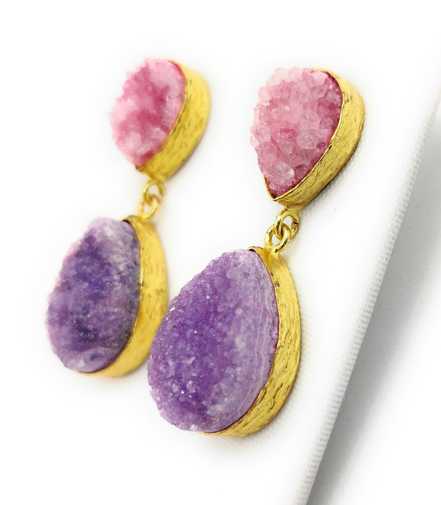 Pendientes de Lágrima Artesanales · Malva Morado (última unidad!)