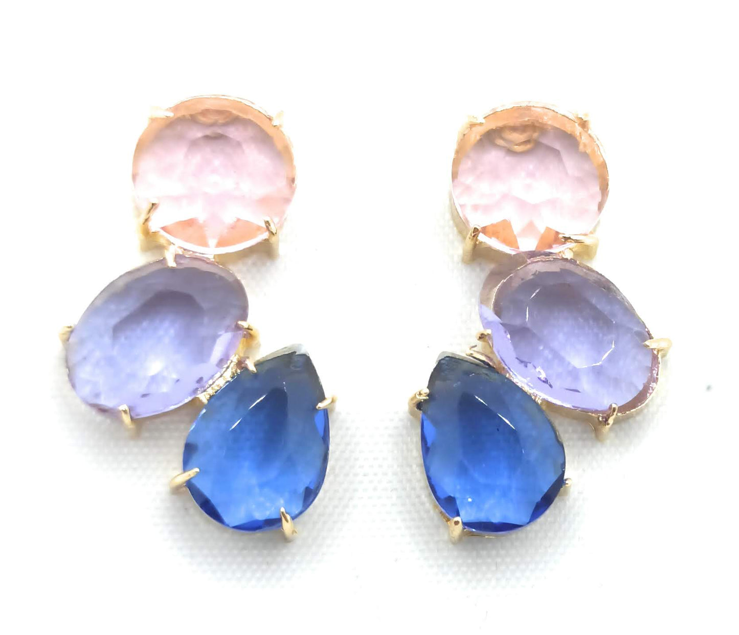 Pendientes Largos con Cristales de Colores · Rosa Lavanda Azul