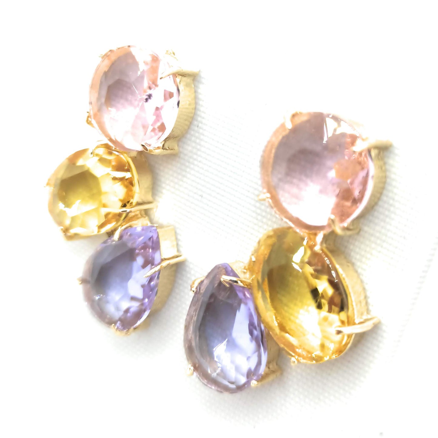 Pendientes Largos con Cristales de Colores · Rosa Amarillo Lavanda