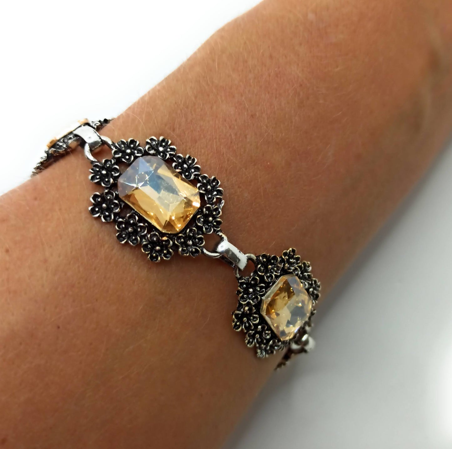 Pulsera Cristales · Marfil