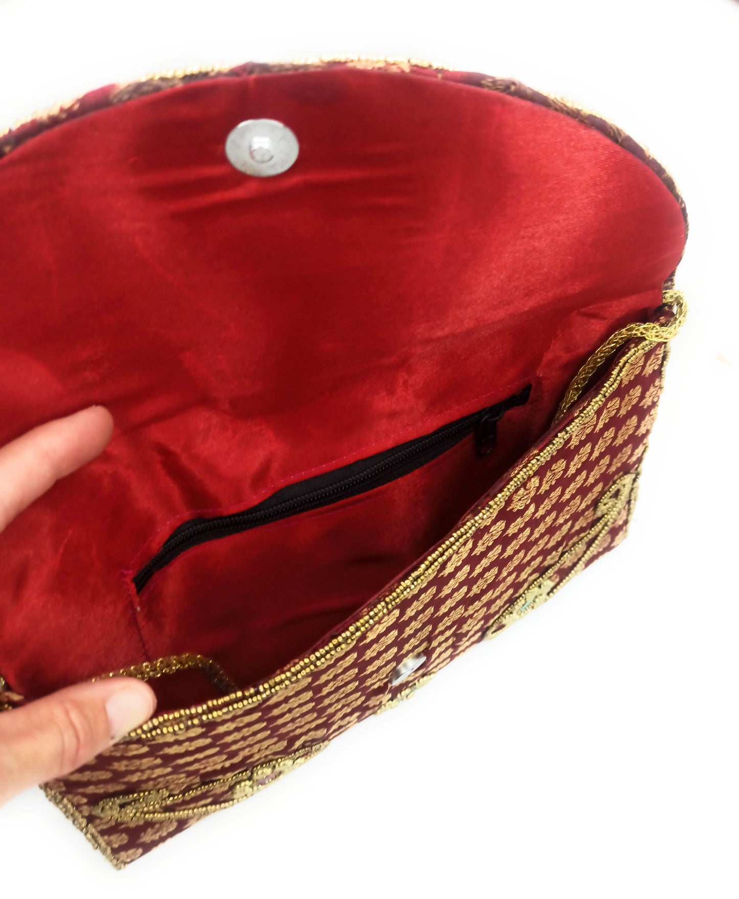 Cartera De Mano Grande · Artesanía bordada, Burdeos