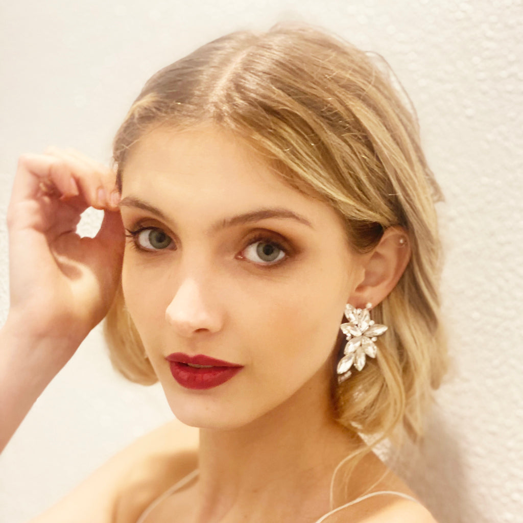 Pendientes Espectaculares Florales · Cristales Blanco, Oro (última unidad!)