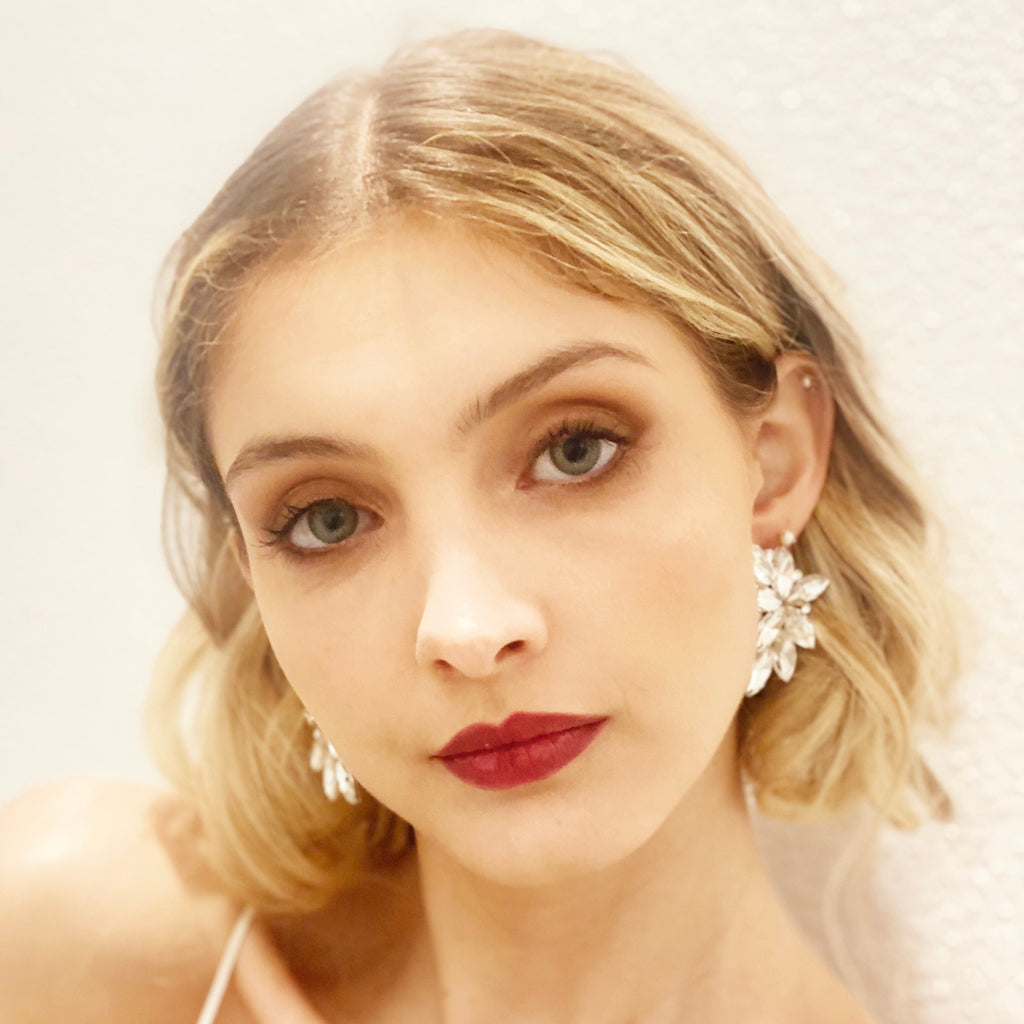 Pendientes Espectaculares Florales · Cristales Blanco, Oro (última unidad!)