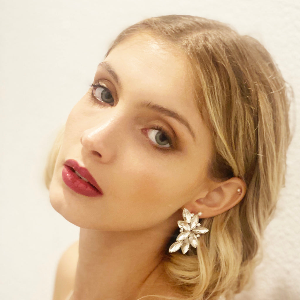 Pendientes Espectaculares Florales · Cristales Blanco, Oro (última unidad!)