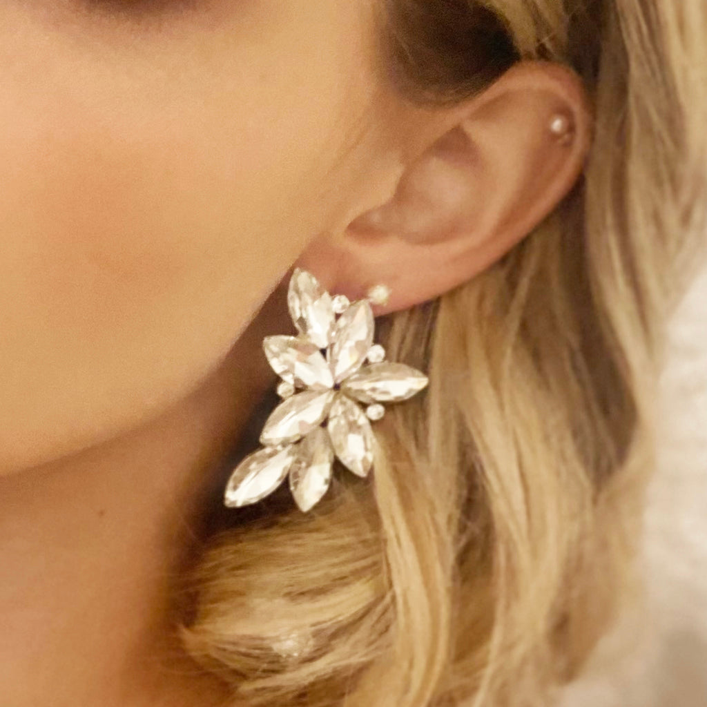 Pendientes Espectaculares Florales · Cristales Blanco, Oro (última unidad!)