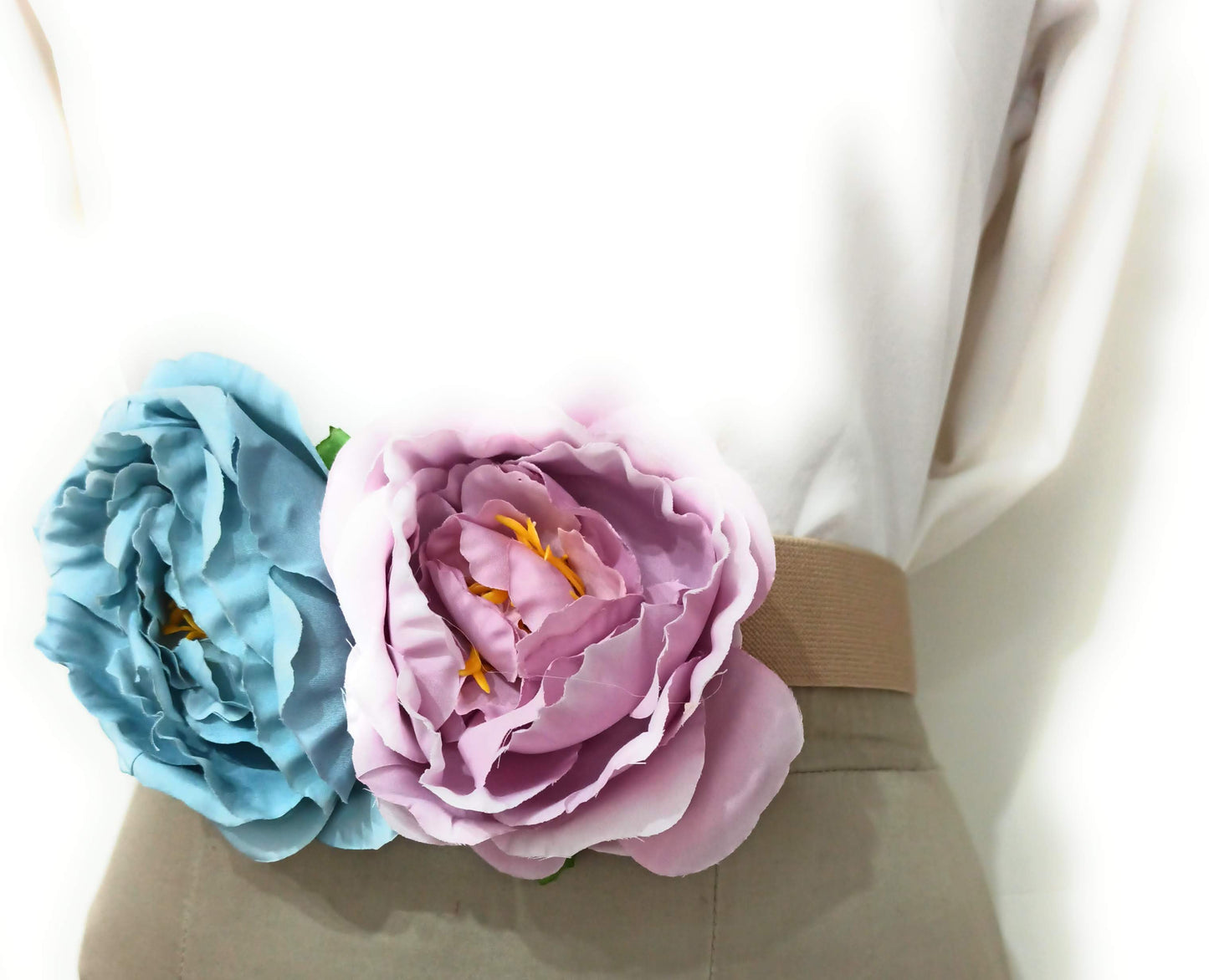 Cinturón Maxi Flores Ø10cm · Malva Celeste