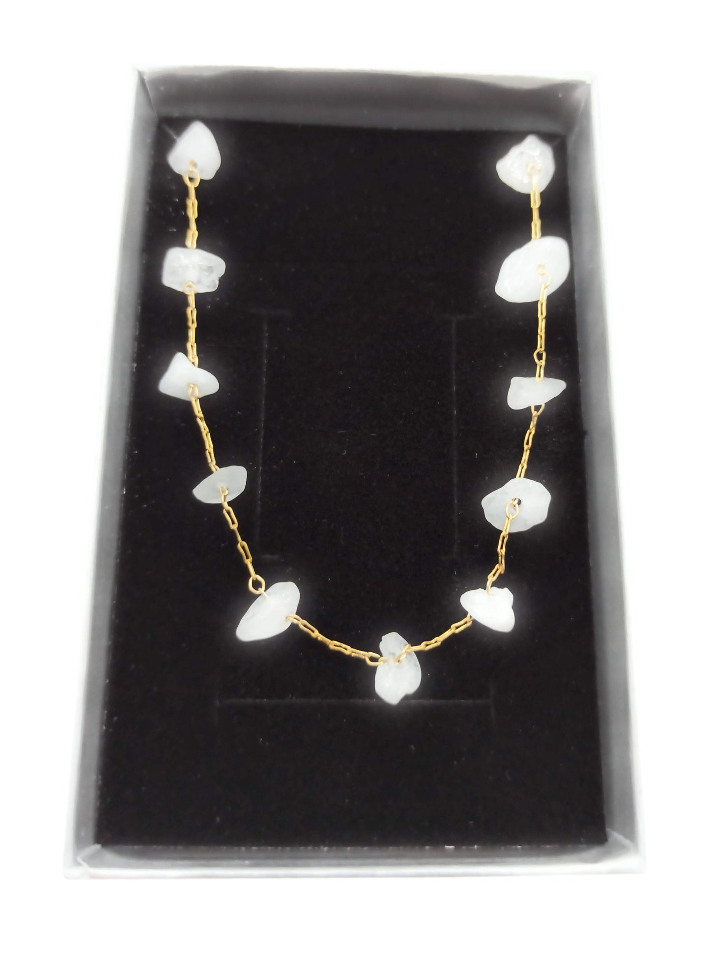 Collar Corto Piedras Semipreciosas · Oro Blanco