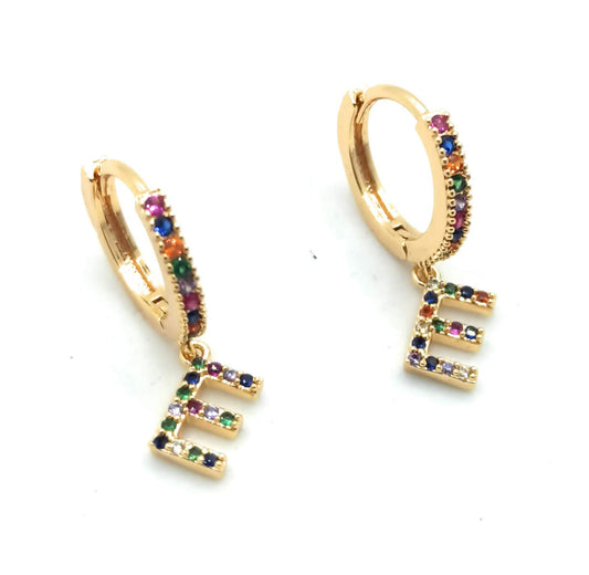 Pendientes Letras Colgantes de Aro · Inicial E