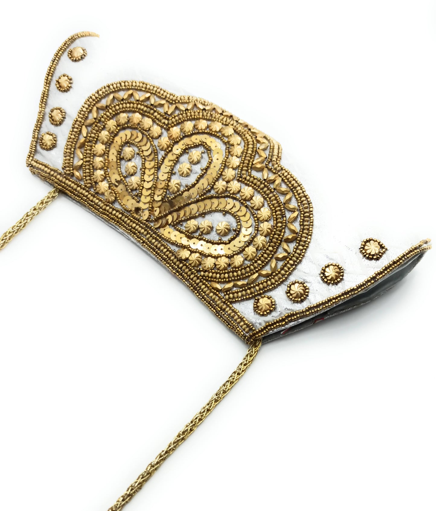 Cartera De Mano Bolso Fiesta · Artesanía étnica bordada, Trapecio Plata - Asa Corto