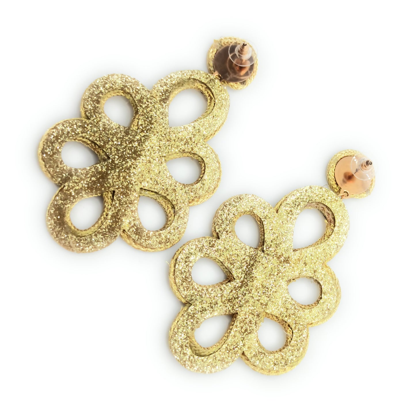 Pendientes largos dorados y ligeros de flamenca · Oro