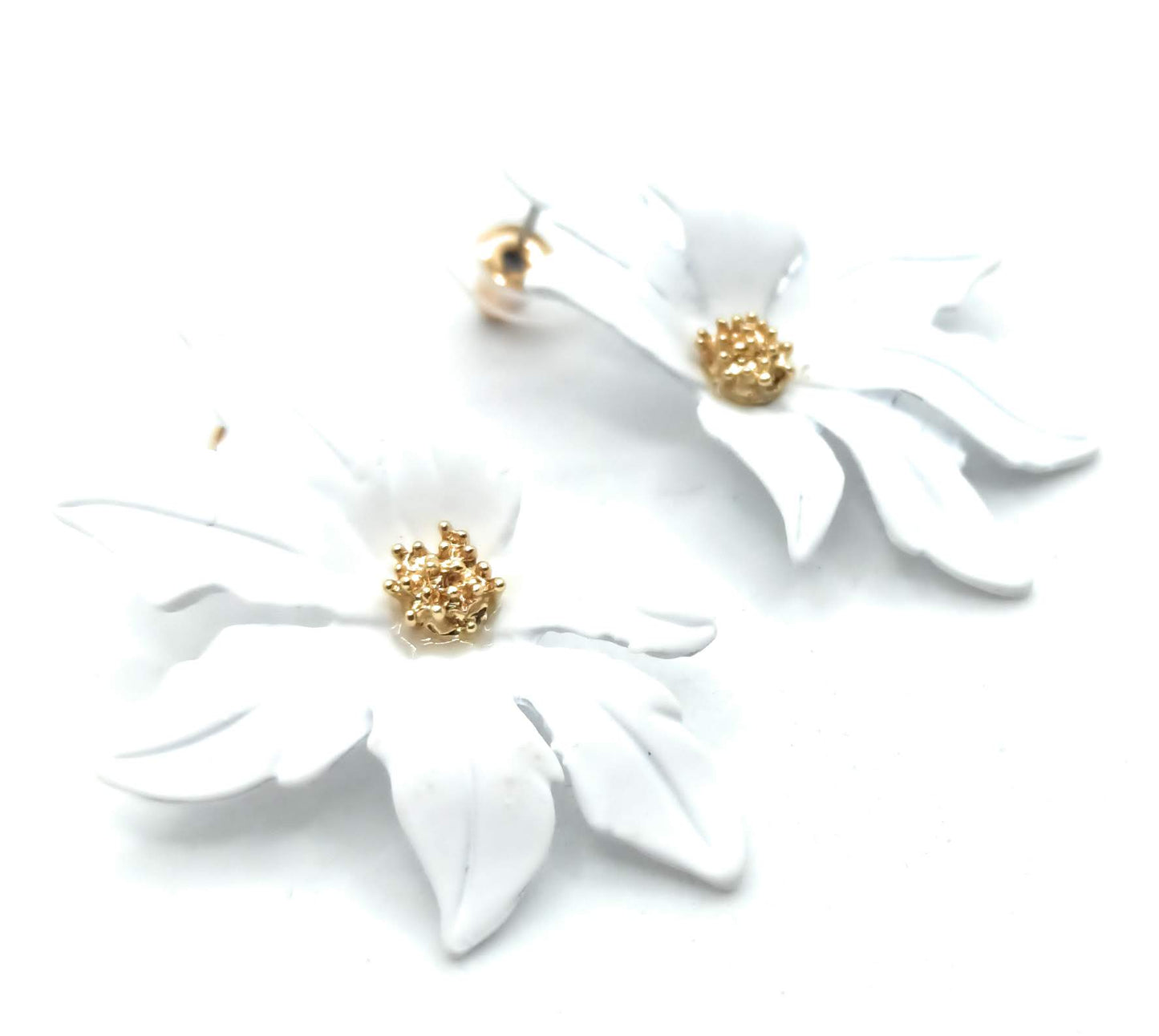 Pendientes Largos Flor · Blanco