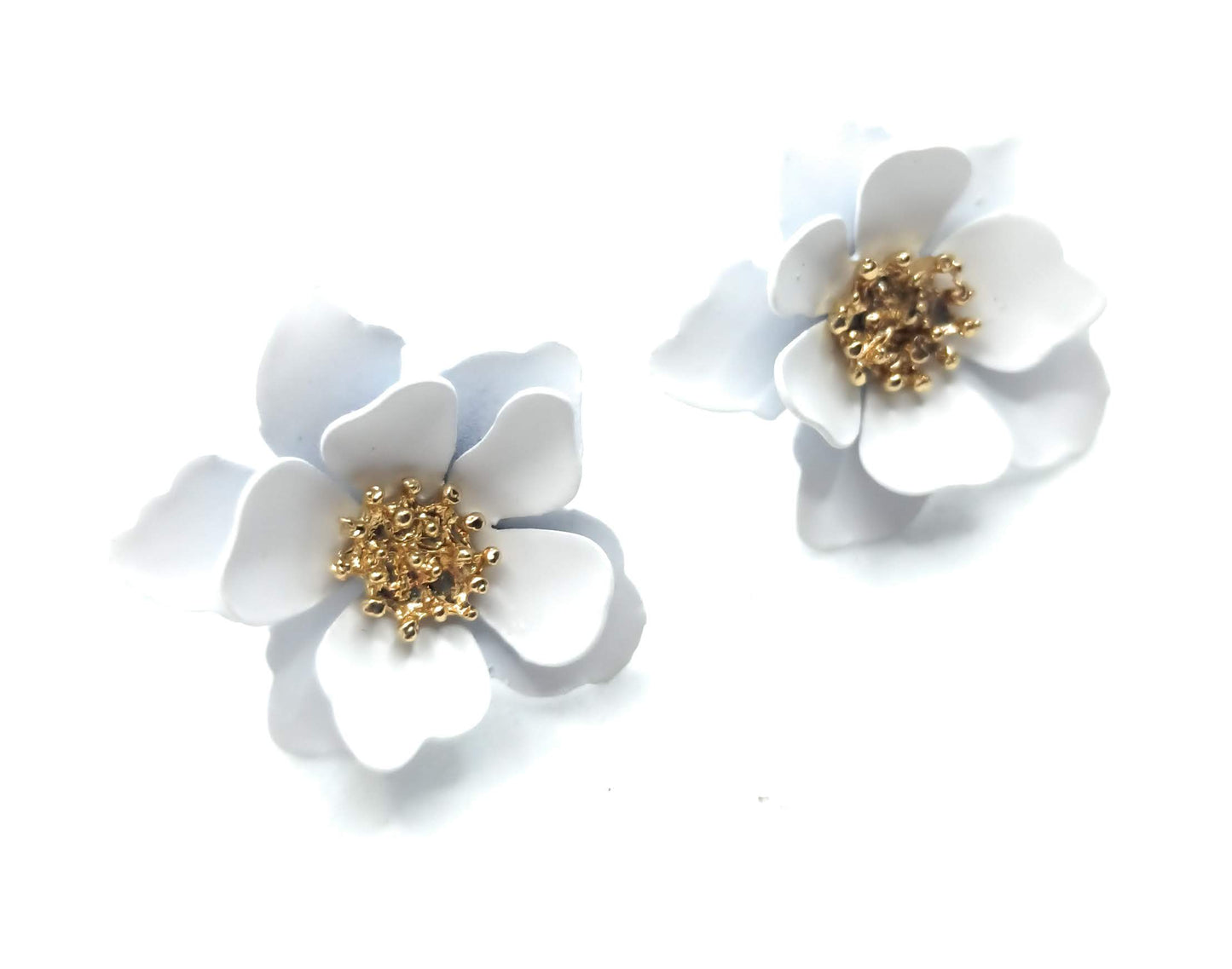 Pendientes Florecitas · Blanco