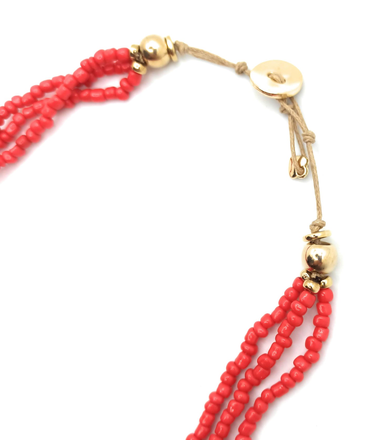 Collar Corto Triple · Coral Rojo