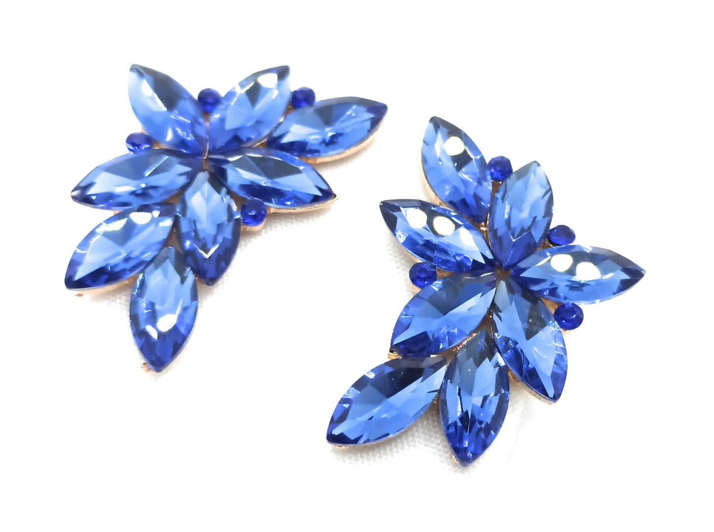 Pendientes Espectaculares Florales · Cristales Azul Celeste, Oro