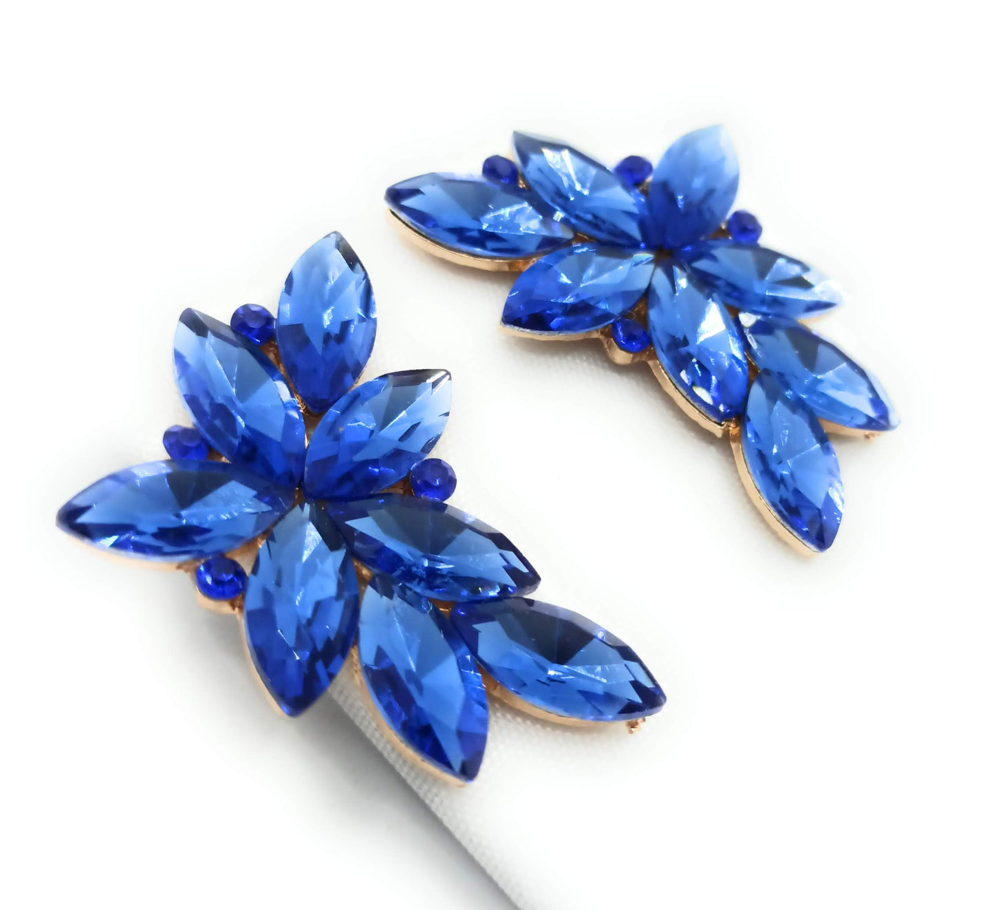 Pendientes Espectaculares Florales · Cristales Azul Celeste, Oro