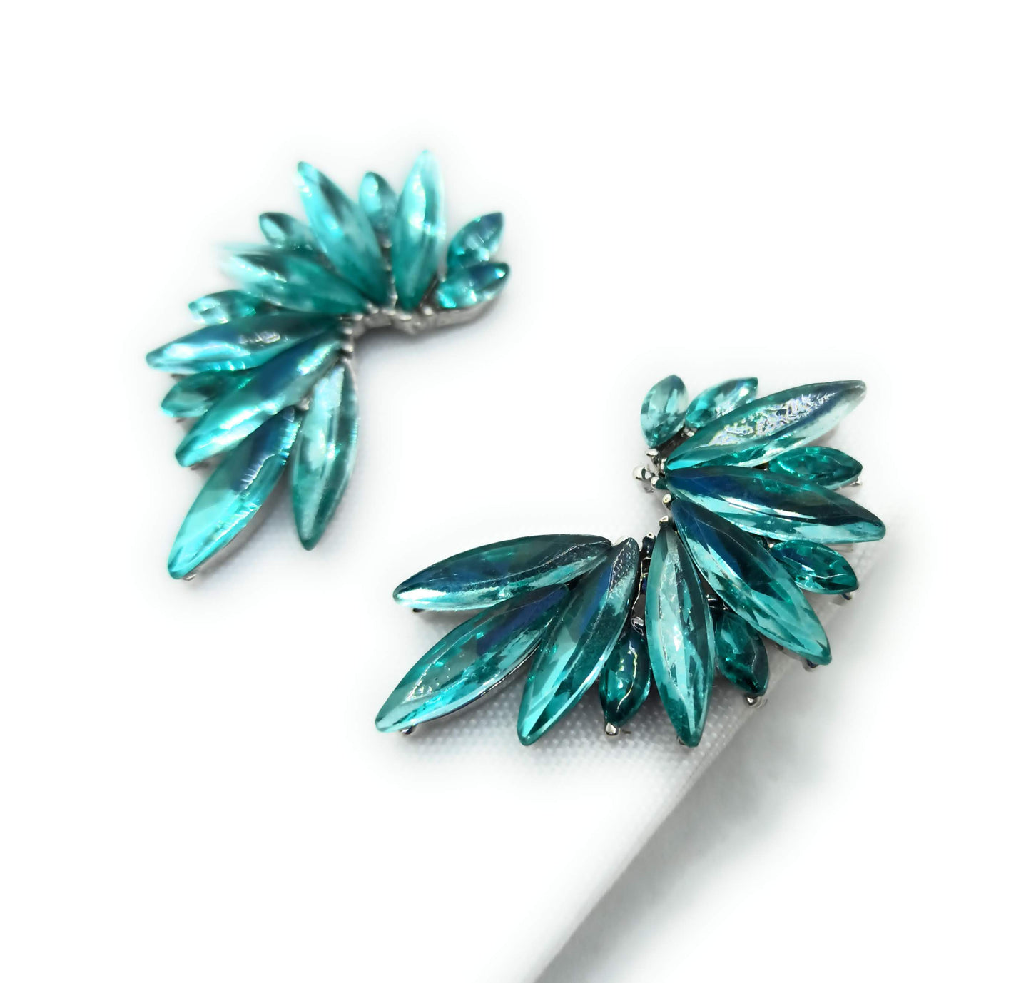 Pendientes Cristales Brillantes · Turquesa, Plata (últimas unidades!)