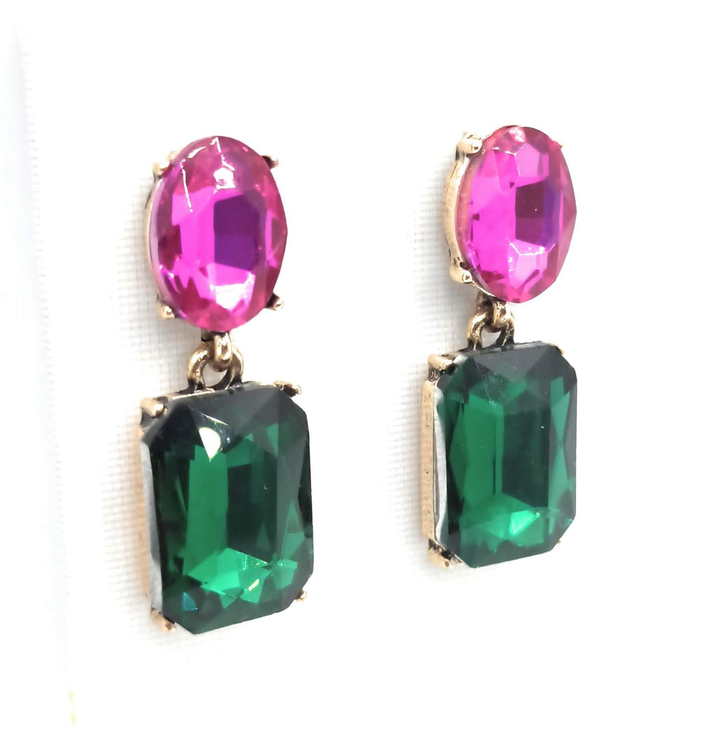 Pendientes Cristales Facetados Brillantes · Fucsia Verde