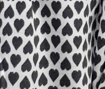 Bufanda Grande Reversible · Corazones Negro Blanco