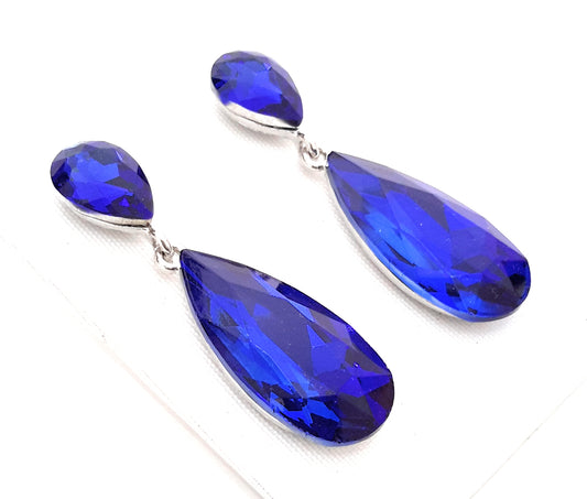Pendientes Largos de Fiesta con Cristales Facetados – Elegancia y Brillo · Azul Zafiro