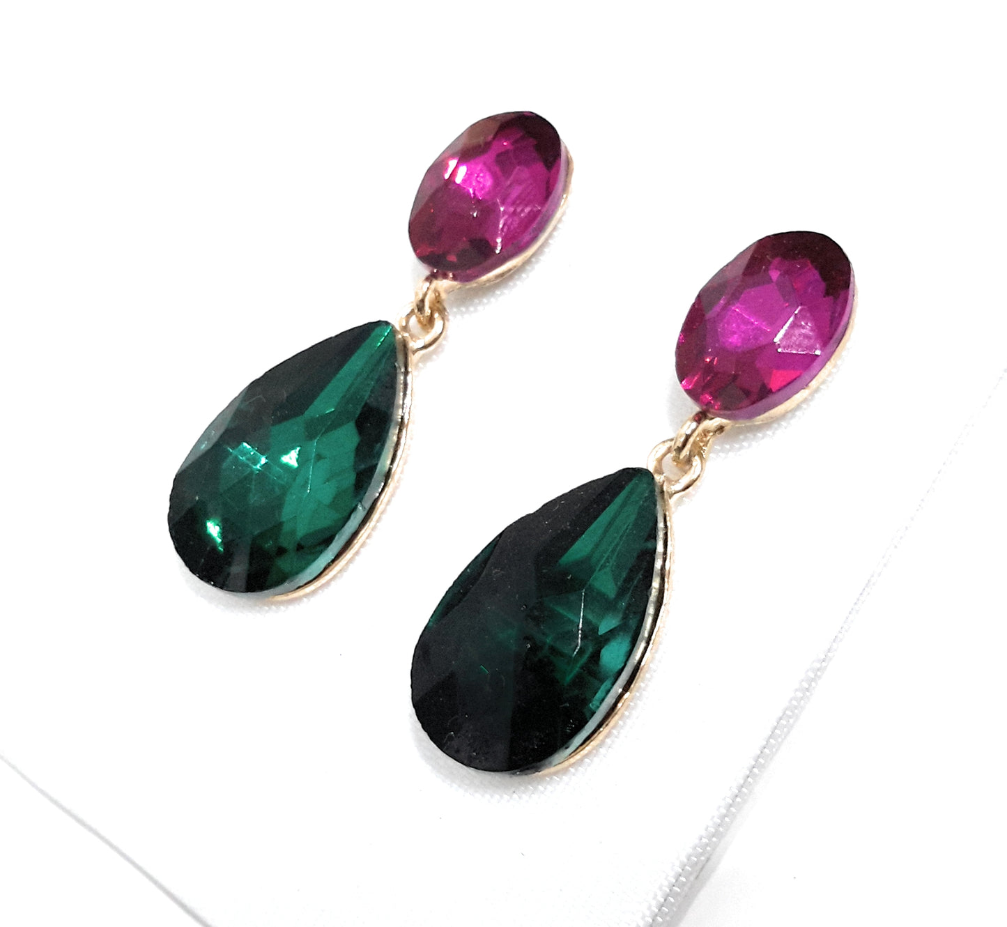Pendientes Cristales Brillantes Lágrima · Fucsia Verde