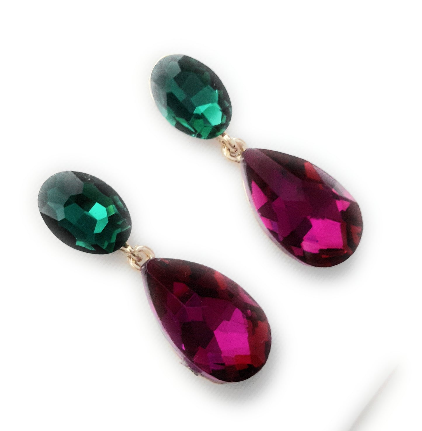 Pendientes Cristales Brillantes Lágrima · Verde Fucsia (última unidad!)