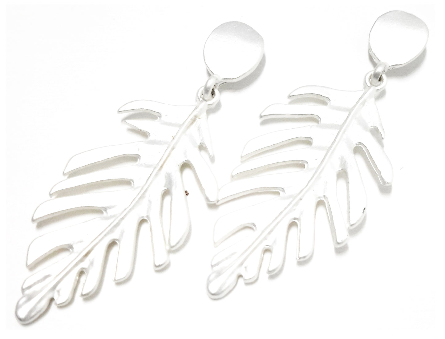 Pendientes Largos Plateado Mate · Hoja (últimas unidades!)