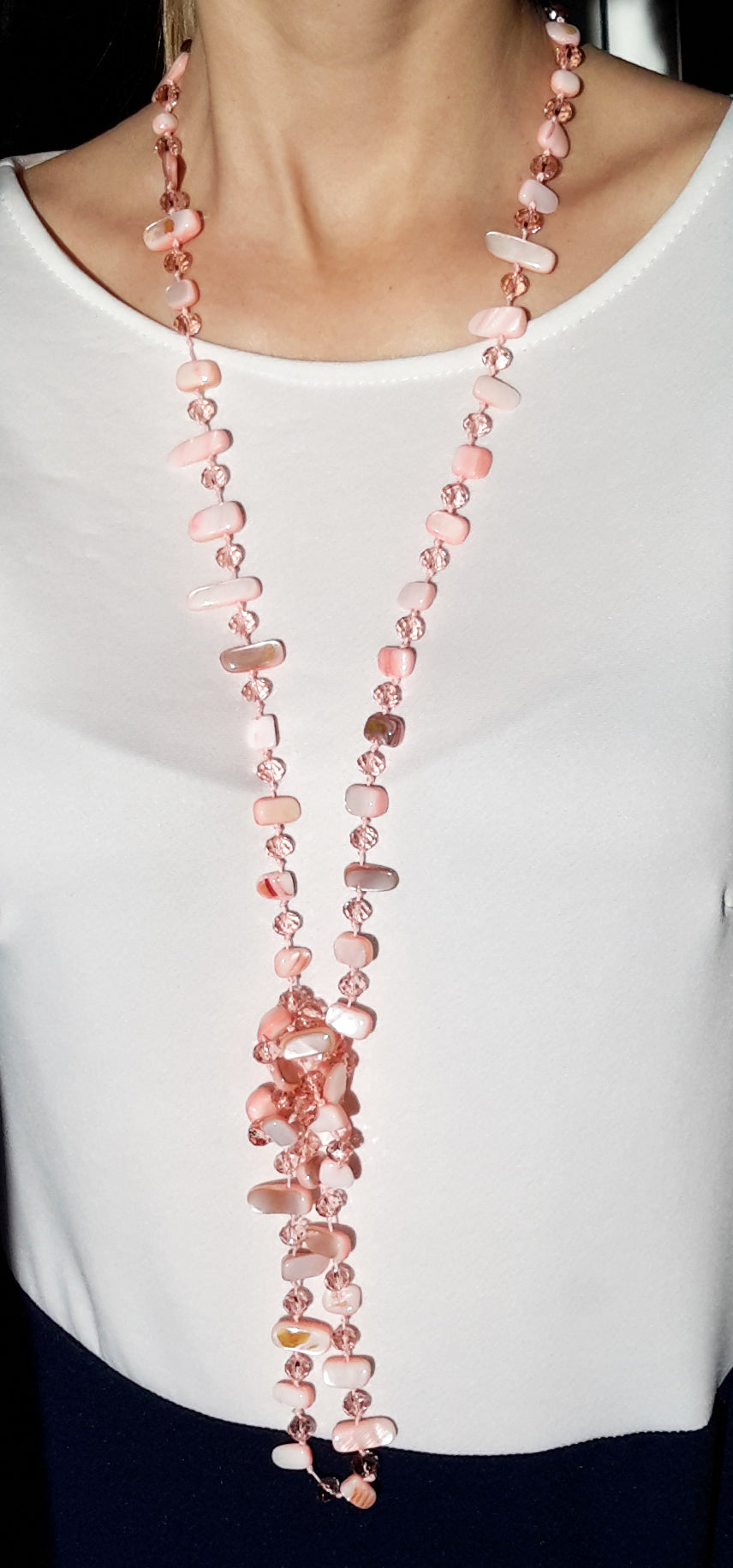 Collar Largo de Nácar · Rosa