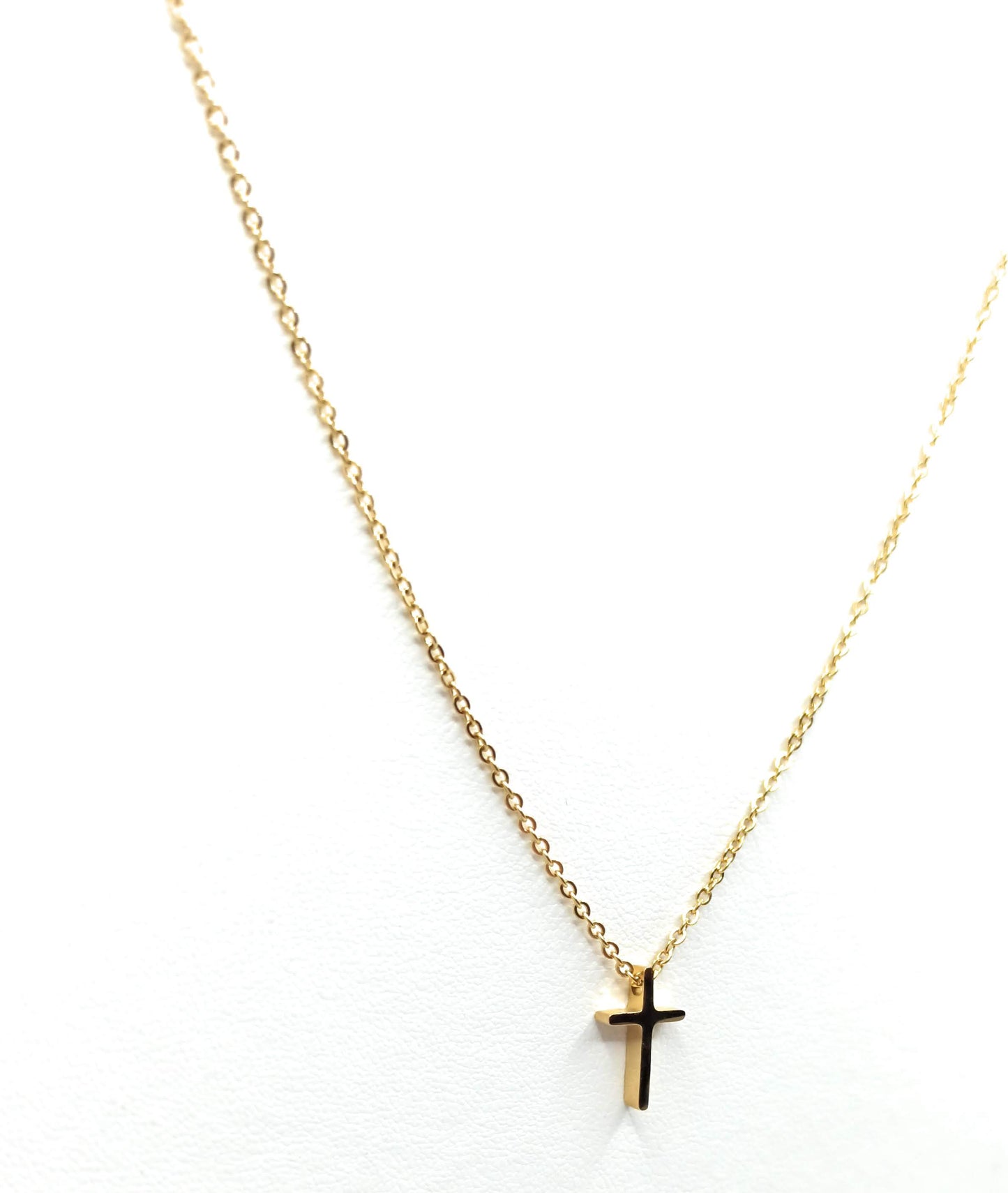 Collar Corto dorado Gargantilla · Cruz Dorado 3D