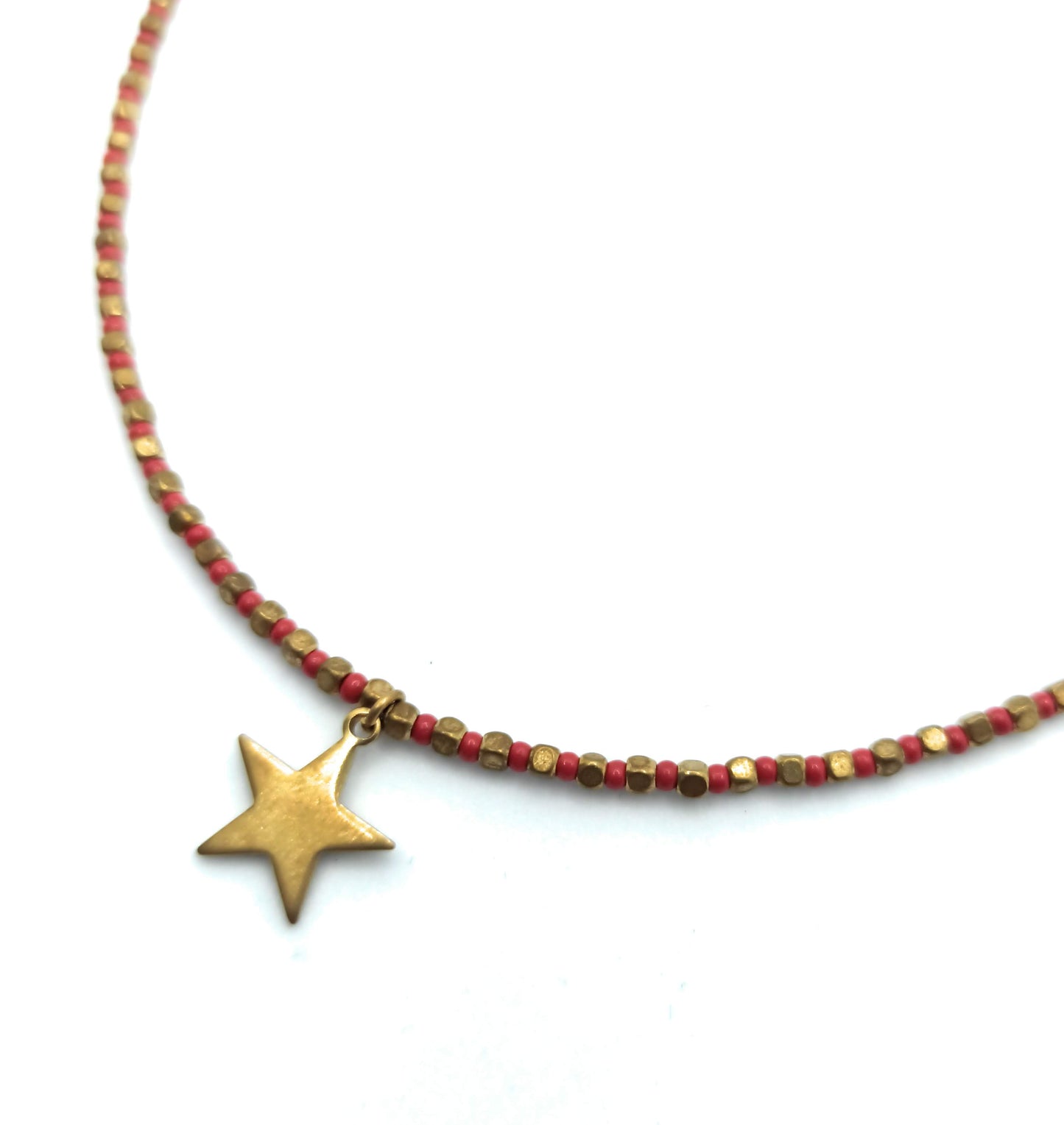 Collar con Cuentas · Rojo Estrella