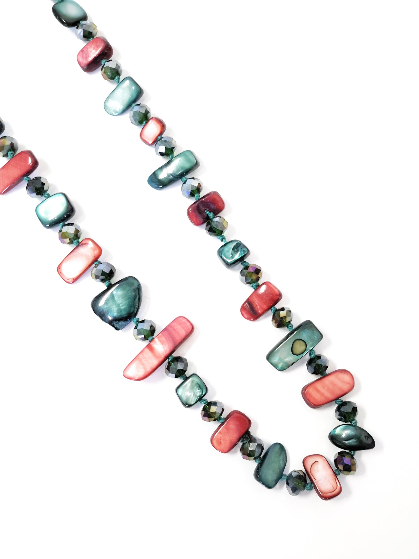 Collar Largo de Nácar · Burdeos Turquesa