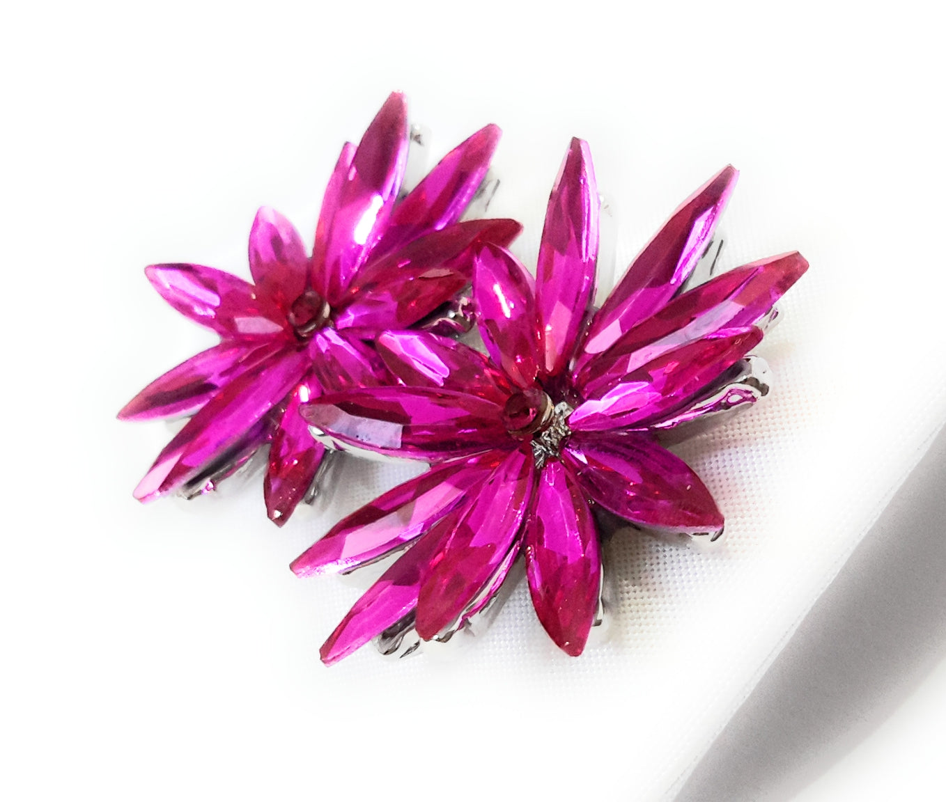 Pendientes Cristales Margarita · Fucsia Claro, Plata (última unidad!)